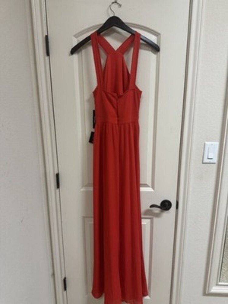 Lulus Formal Event Red Maxi Dress Halter Style Size M  Top NWT - Picture 5 of 11